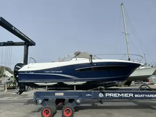 2015 Jeanneau Cap Camarat 7.5 WA S2