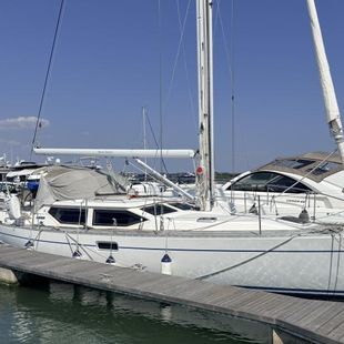 1998 Oyster 42