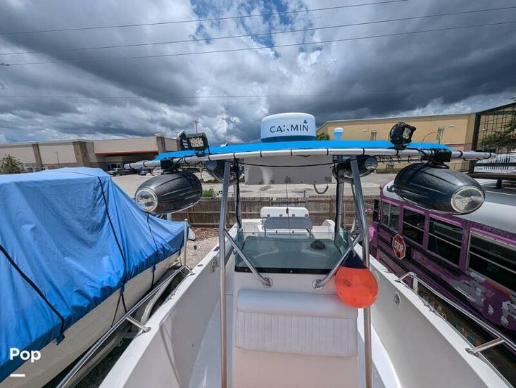 2005 Robalo 230 cc