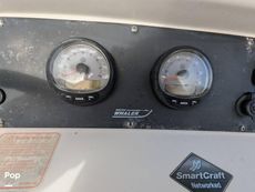 2004 Boston Whaler 240 Outrage