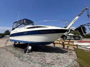 2004 Bayliner 245