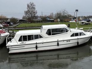 Sheerline 950 Centre Cockpit