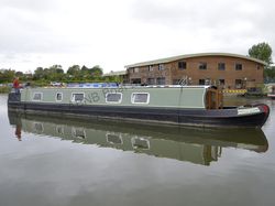 MARIANA • 58ft 10in cruiser stern • Ex Black Prince hire boat