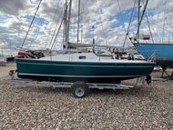 2001 Jeanneau Sun 2000