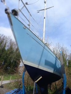 CONTESSA 32 great cruising yacht, 2024 survey £25000
