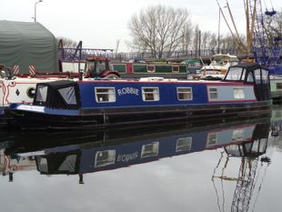 50ft Cruiser stern Narrowboat built 2004 by Price Fallows & CO