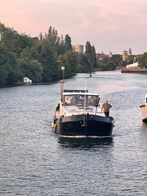 Out on the Thames