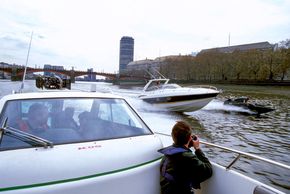 Filming platform Bond Movie