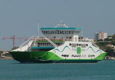 MODERN DOUBLE ENDED FERRY