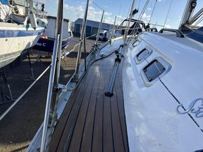 Moody S38  - Side Deck