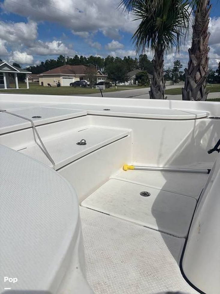 2023 Blue Wave 2200 pure bay