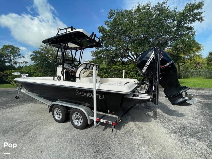 2018 Shearwater 25 ltz