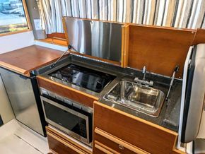 5 Galley (9)