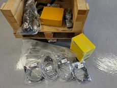New Old Stock Vetus VF4.190 190hp Marine Diesel & Sterndrive Adaptor