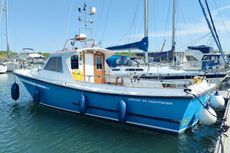 1981 Lochin 33 Fast Fisher