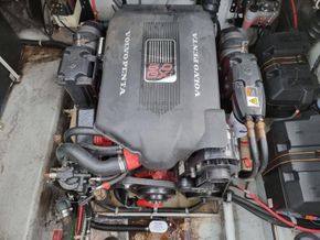 Doral 250 SE  - Engine