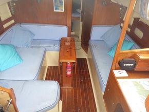 Sadler 29 Sailing Yacht - Interior