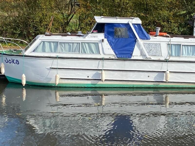 27’ Creighton centre cockpit with Mariner 15 big foot