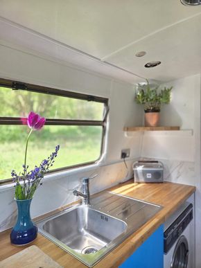 Immaculate stailess sink and tap