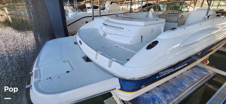 2002 Chaparral 220 ssi