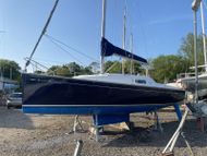 Jenneau Sun 2500