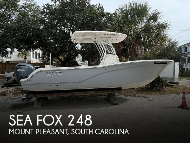 2022 Sea Fox 248 commander