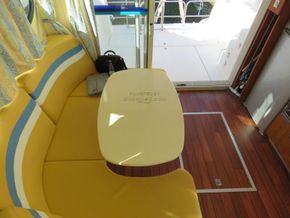 Nicols Estivale Quattro double helm positions - Saloon
