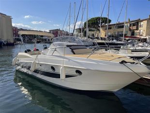2015 Beneteau Flyer 850 Sun Deck