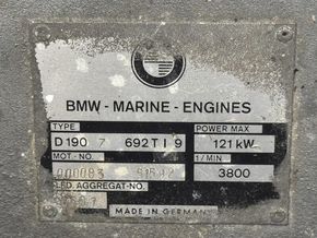 Plaque moteur BMW Marine D190