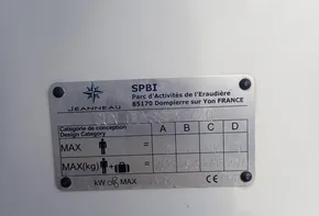 Jeanneau Sun Odyssey 440 2019 capacity plate, design categories, and weight limits.