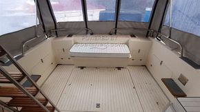 Princess 33  - Cockpit