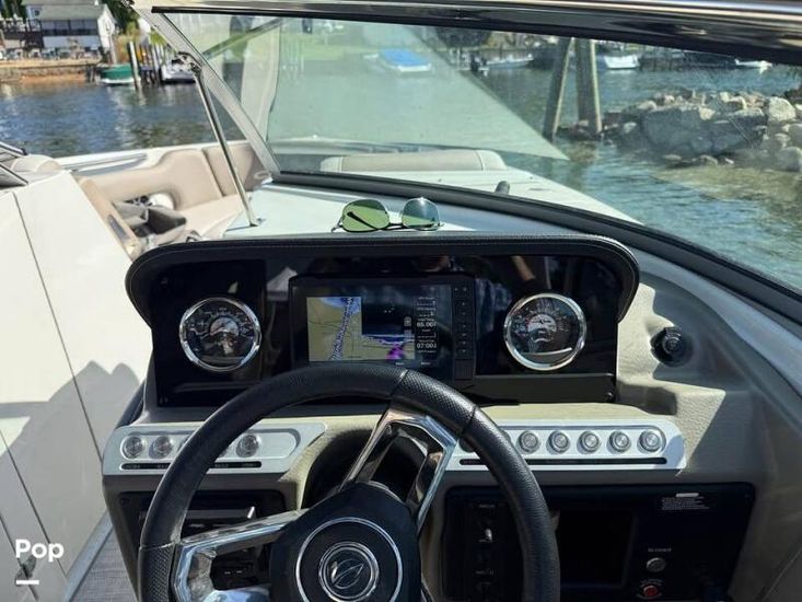 2022 Crownline 265 ss