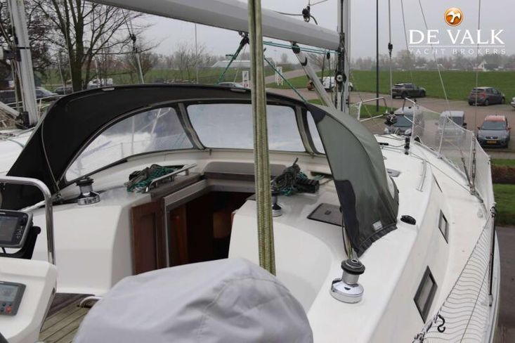 2011 Bavaria Cruiser 36