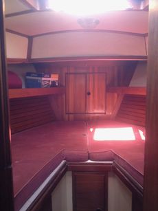 Freedom 40 Centre Cockpit