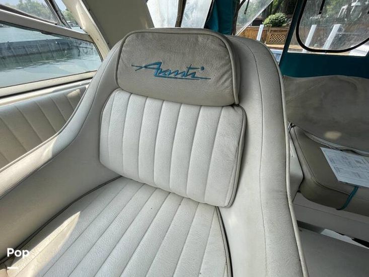 1995 Bayliner 3255 Avanti