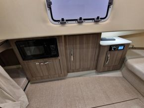 2020 Regal 33 SAV 13