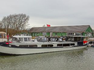 2018 Finesse Boats / Jonathan Wilson 70 x 13 06 Dutch Barge
