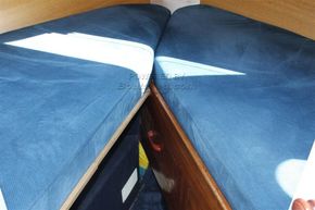 Porter & Haylett Astroline  - Forward Cabin