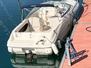 2005 Sea Ray 215 Weekender