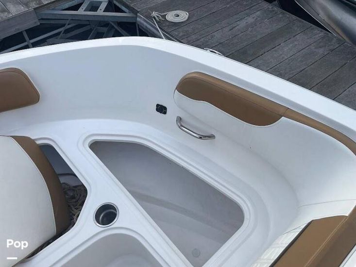 2022 Bayliner vr6