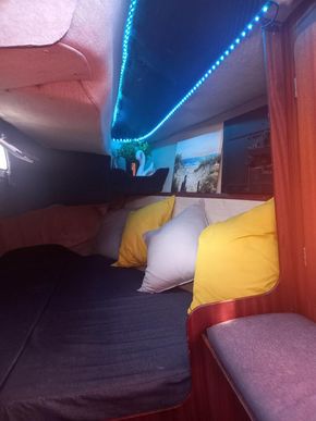 jeanneau fantasia aft cabin