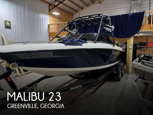 2001 Malibu 23 LSV Wakesetter