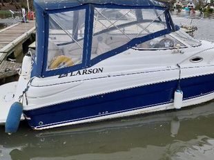2004 Larson 240 Cabrio