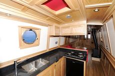 Bespoke Narrowboats Built to Order Exceptional Quality 