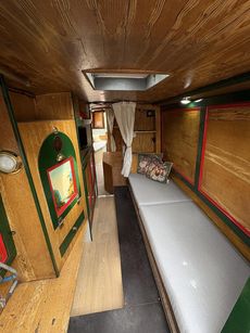 35ft Trad style tug narrowboat