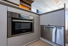 2025 Leopard 40 Powercat