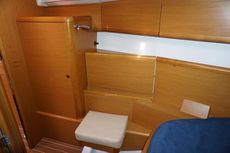 Jeanneau Sun Odyssey 44i Owner's Version