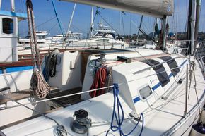 1989 Beneteau First 32s5 7