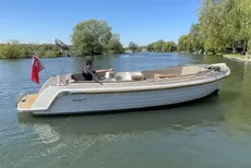 2021 Interboat Intender 820