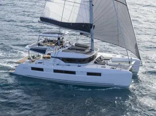 2025 Lagoon 51